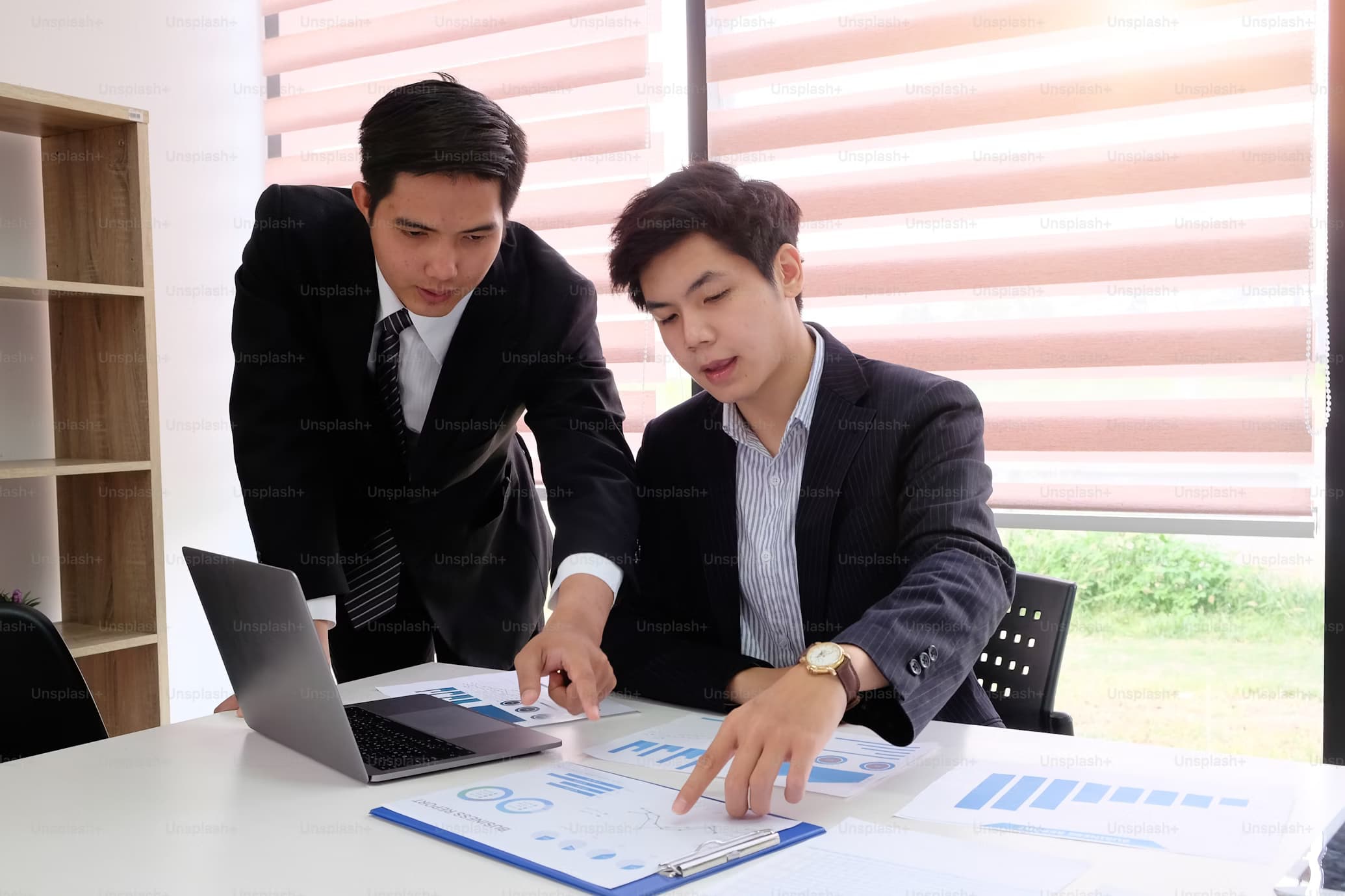 Expert Sourcing and Procurement